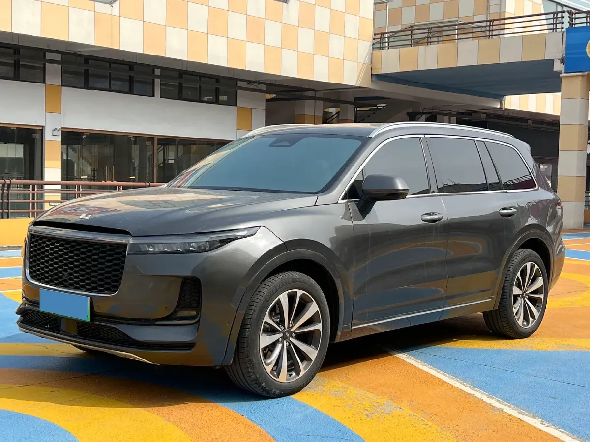 2021 Li ONE Range Extended 131HP REEV 40.5KWH,autocango,china used car exporter,china ev exporter,chinese used car exporter,chinese used ev exporter