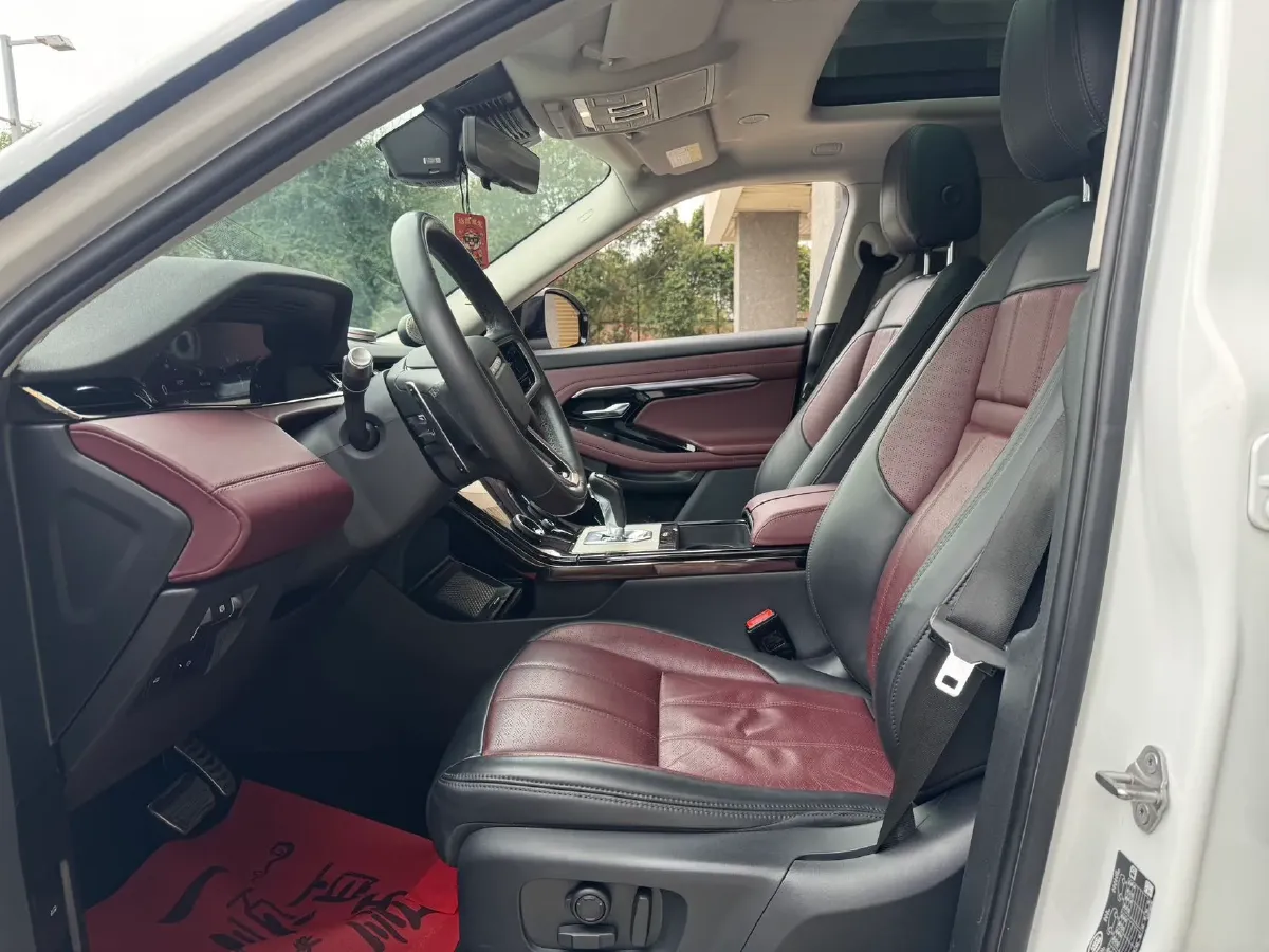 2022 Land Rover Range Rover Evoque 2.0T 249HP L4 9AT,autocango,china used car exporter,china ev exporter,chinese used car exporter,chinese used ev exporter