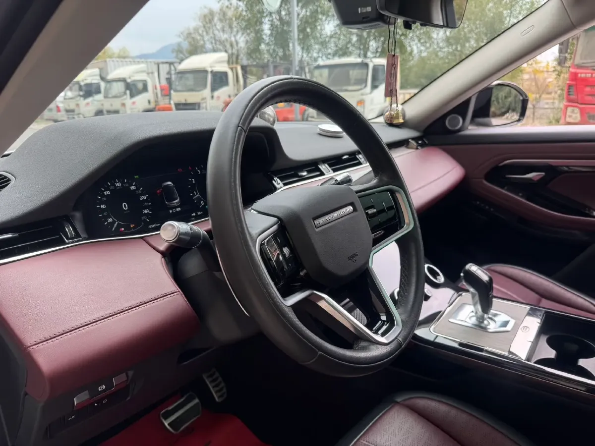 2022 Land Rover Range Rover Evoque 2.0T 249HP L4 9AT,autocango,china used car exporter,china ev exporter,chinese used car exporter,chinese used ev exporter