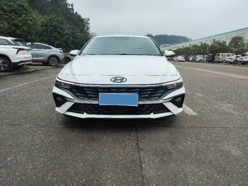 2023 Hyundai Elantra 1.5L 115HP L4 CVT,autocango,china used car exporter,china ev exporter,chinese used car exporter,chinese used ev exporter