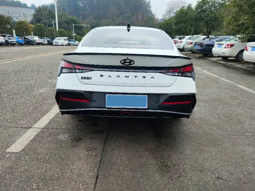 2023 Hyundai Elantra 1.5L 115HP L4 CVT,autocango,china used car exporter,china ev exporter,chinese used car exporter,chinese used ev exporter