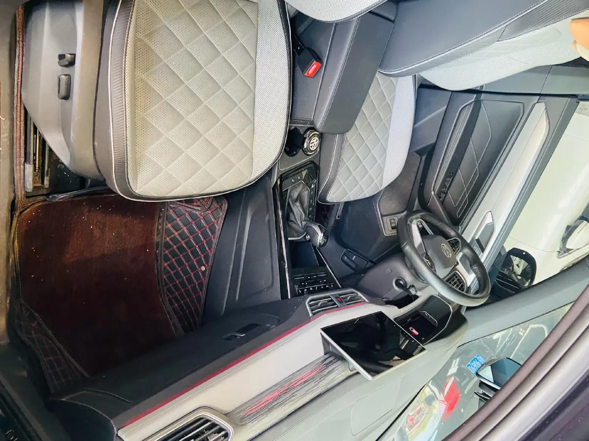 2023 Volkswagen Tayron X 2.0T 186HP L4 7DCT,autocango,china used car exporter,china ev exporter,chinese used car exporter,chinese used ev exporter