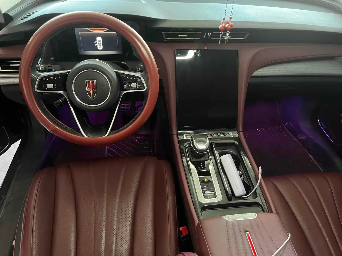 2023 HongQi H5 2.0T 224HP L4 8AT,autocango,china used car exporter,china ev exporter,chinese used car exporter,chinese used ev exporter