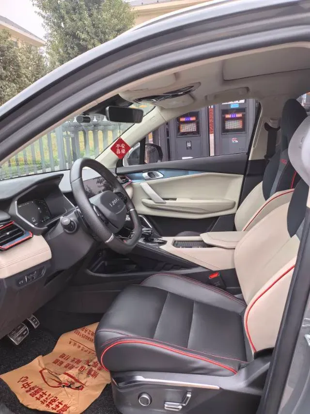 2020 LYNK&CO 06 1.5T 177HP L3 7DCT,autocango,china used car exporter,china ev exporter,chinese used car exporter,chinese used ev exporter