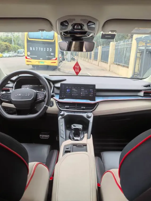 2020 LYNK&CO 06 1.5T 177HP L3 7DCT,autocango,china used car exporter,china ev exporter,chinese used car exporter,chinese used ev exporter