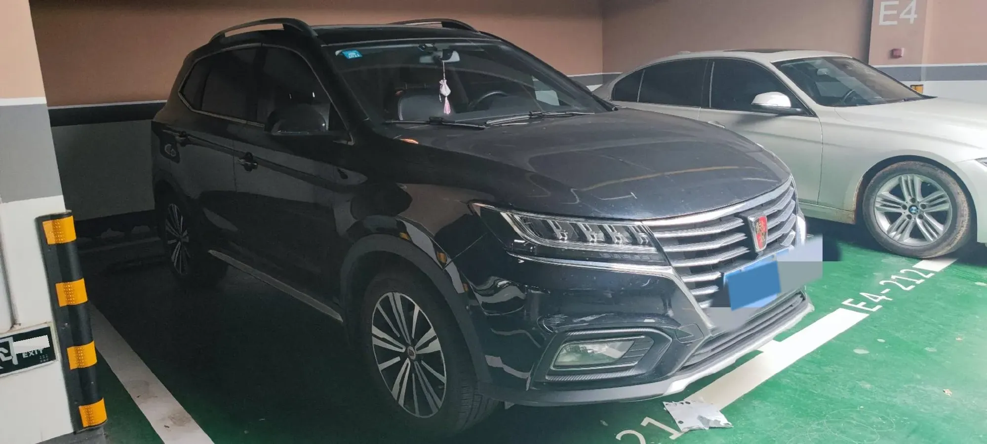 2019 Roewe i6 1.5T 169HP L4 7DCT,autocango,china used car exporter,china ev exporter,chinese used car exporter,chinese used ev exporter