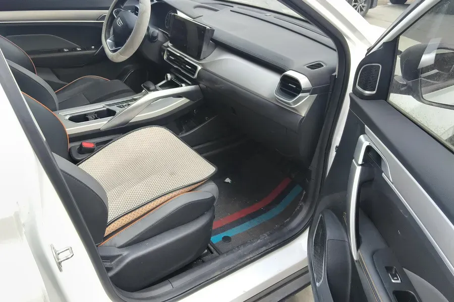 2024 Geely Coolray 1.5T 181HP L4 7DCT,autocango,china used car exporter,china ev exporter,chinese used car exporter,chinese used ev exporter