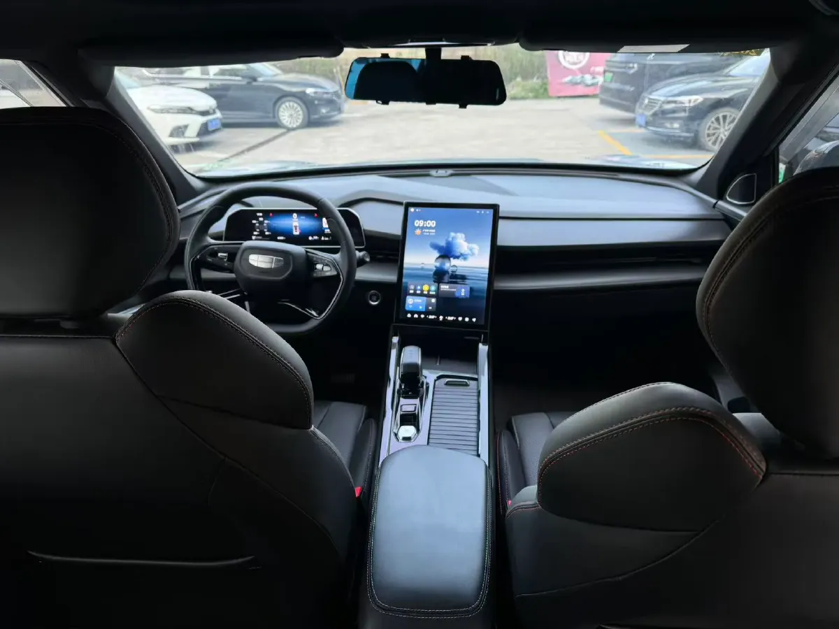 2023 Geely Azkarra 1.5T 181HP L4 7DCT,autocango,china used car exporter,china ev exporter,chinese used car exporter,chinese used ev exporter