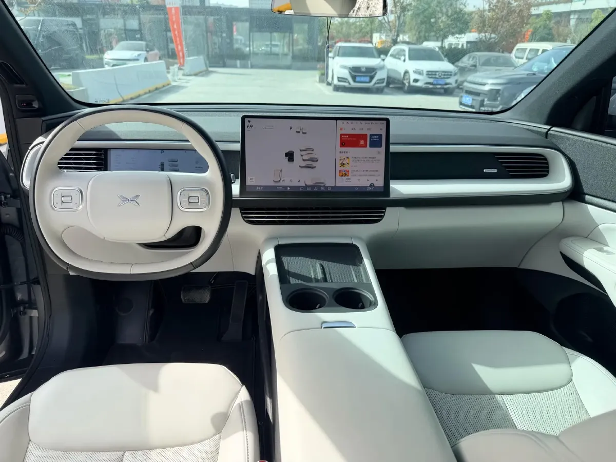 2023 Xpeng G6 BEV 87.5KWH,autocango,china used car exporter,china ev exporter,chinese used car exporter,chinese used ev exporter