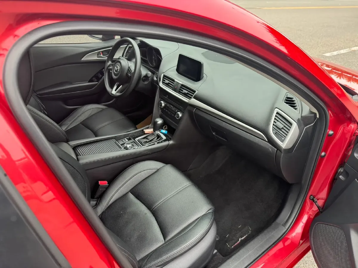 2017 Mazda 3 Axela 1.5L 117HP L4 6AT,autocango,china used car exporter,china ev exporter,chinese used car exporter,chinese used ev exporter