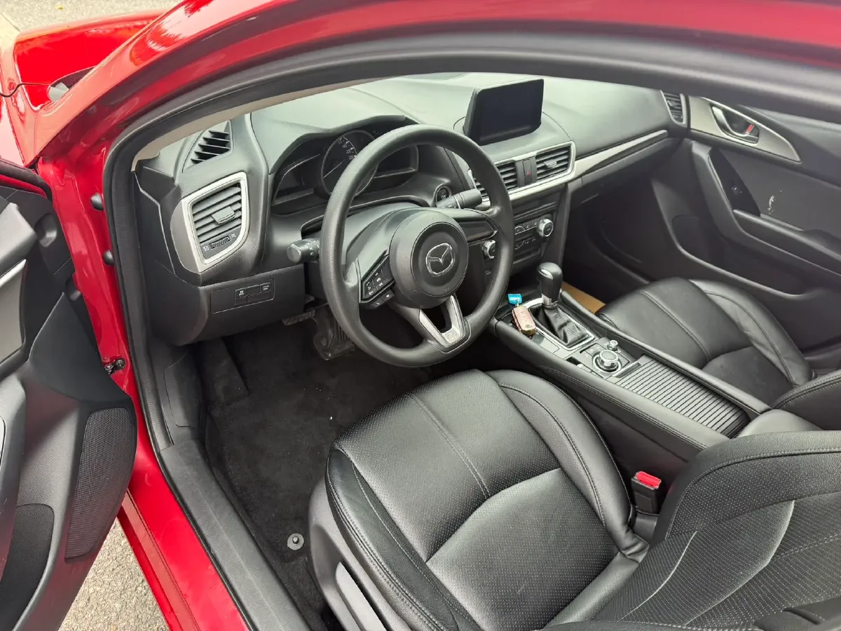 2017 Mazda 3 Axela 1.5L 117HP L4 6AT,autocango,china used car exporter,china ev exporter,chinese used car exporter,chinese used ev exporter