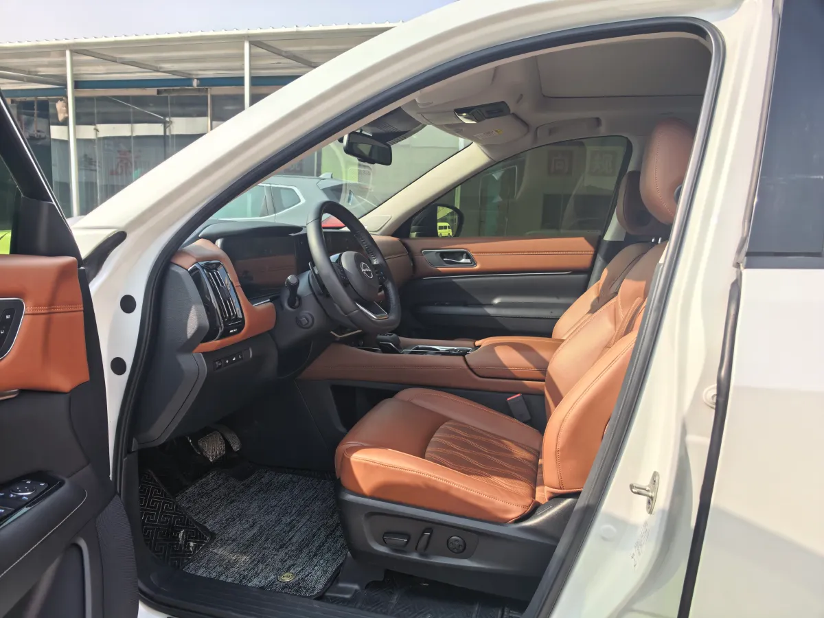 2024 Nissan Pathfinder 2.0T 252HP L4 9AT,autocango,china used car exporter,china ev exporter,chinese used car exporter,chinese used ev exporter