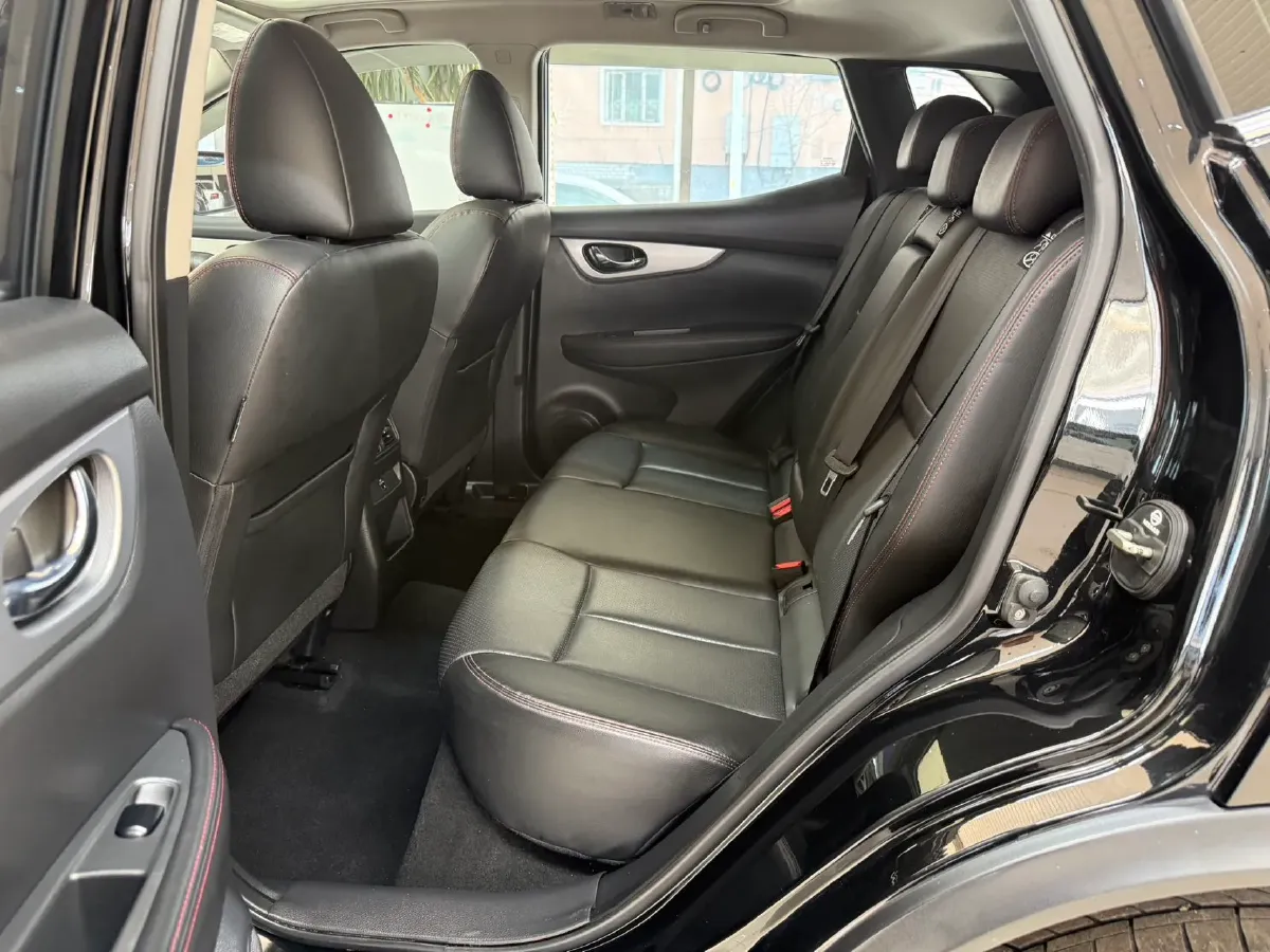 2022 Nissan Qashqai 2.0L 151HP L4 CVT,autocango,china used car exporter,china ev exporter,chinese used car exporter,chinese used ev exporter