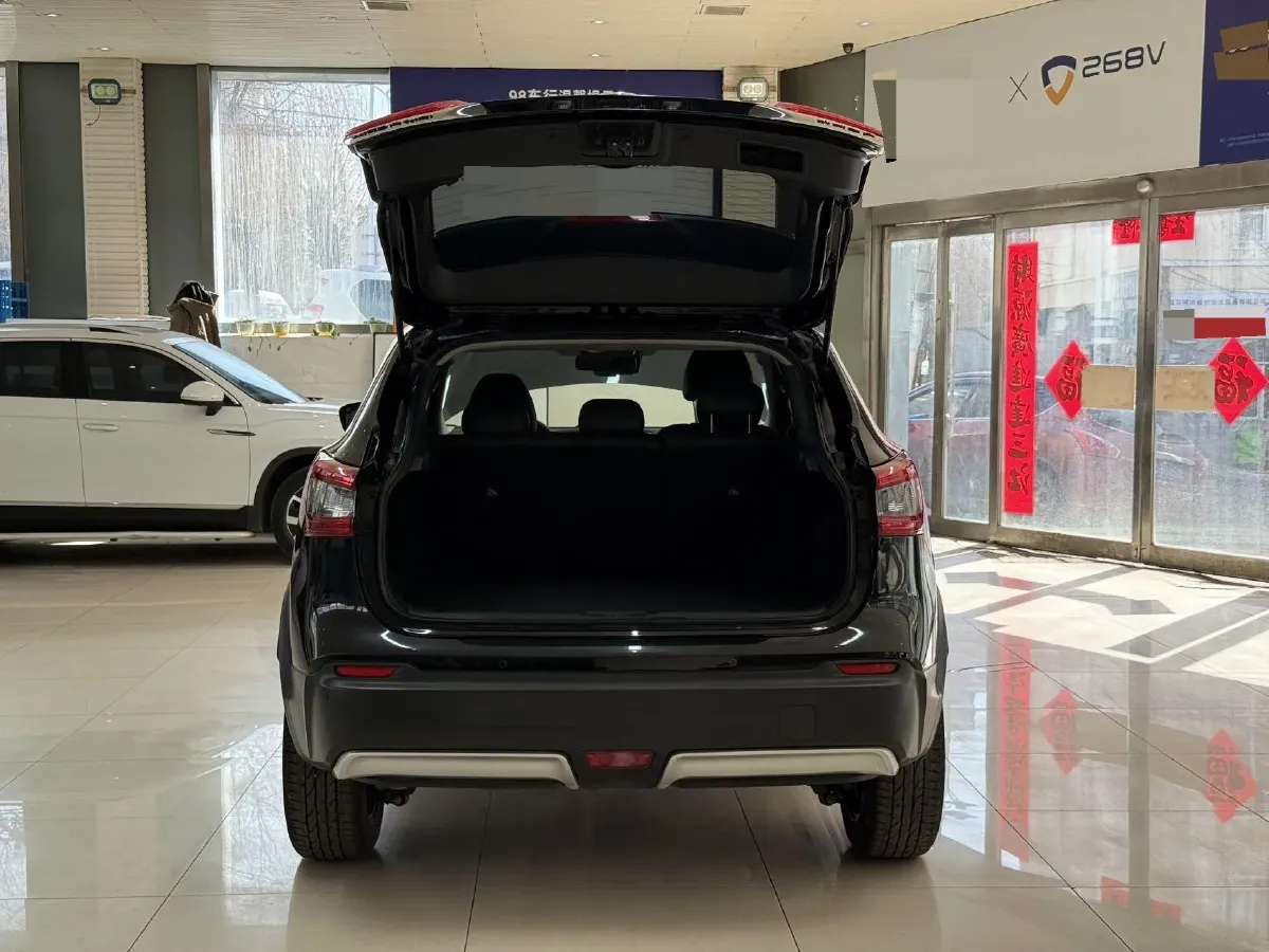 2022 Nissan Qashqai 2.0L 151HP L4 CVT,autocango,china used car exporter,china ev exporter,chinese used car exporter,chinese used ev exporter