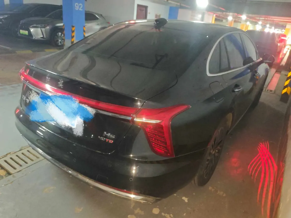 2024 HongQi H5 2.0T 224HP L4 8AT,autocango,china used car exporter,china ev exporter,chinese used car exporter,chinese used ev exporter