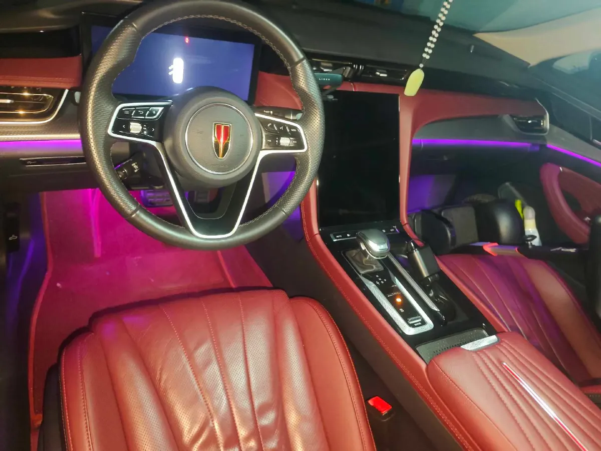 2024 HongQi H5 2.0T 224HP L4 8AT,autocango,china used car exporter,china ev exporter,chinese used car exporter,chinese used ev exporter