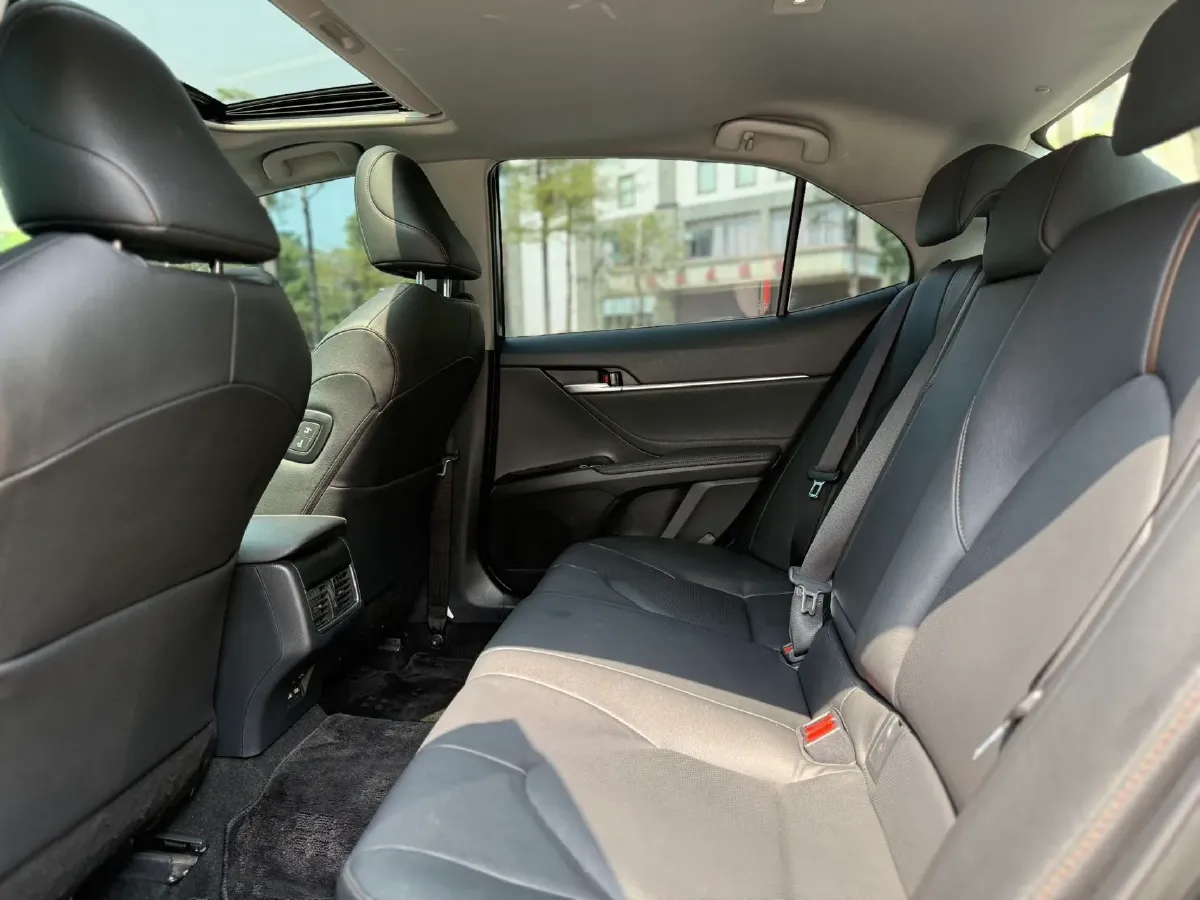 2021 Toyota Camry 2.0L 178HP L4 CVT,autocango,china used car exporter,china ev exporter,chinese used car exporter,chinese used ev exporter