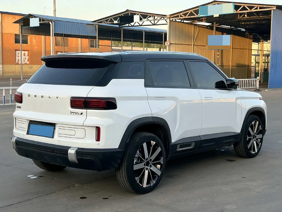 2023 Geely ICON 1.5T 181HP L4 7DCT,autocango,china used car exporter,china ev exporter,chinese used car exporter,chinese used ev exporter