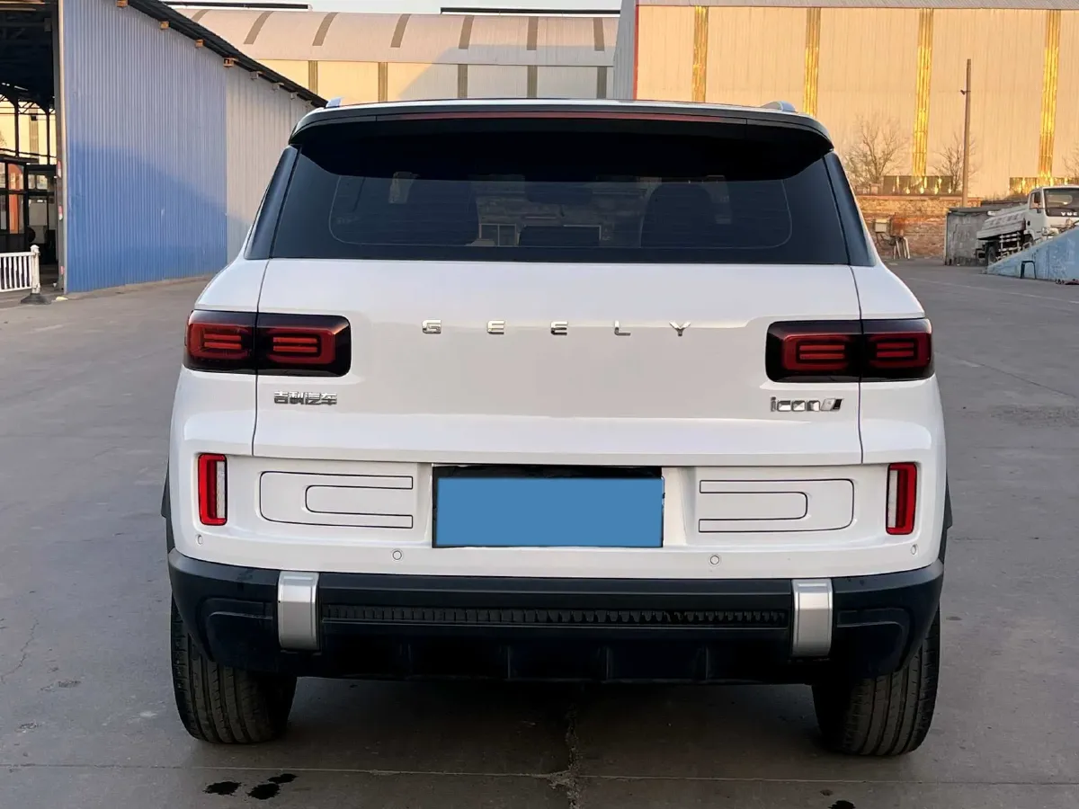 2023 Geely ICON 1.5T 181HP L4 7DCT,autocango,china used car exporter,china ev exporter,chinese used car exporter,chinese used ev exporter