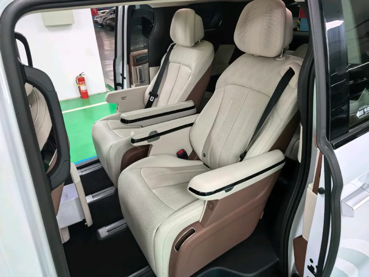2025 BYD Xia 1.5T 156HP L4 E-CVT PHEV 36.6KWH,autocango,china used car exporter,china ev exporter,chinese used car exporter,chinese used ev exporter