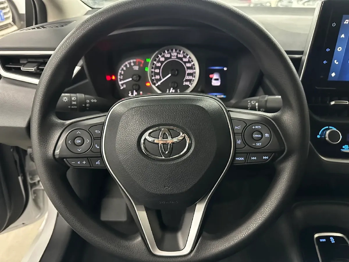 2021 Toyota Corolla 1.5L 121HP L3 CVT,autocango,china used car exporter,china ev exporter,chinese used car exporter,chinese used ev exporter