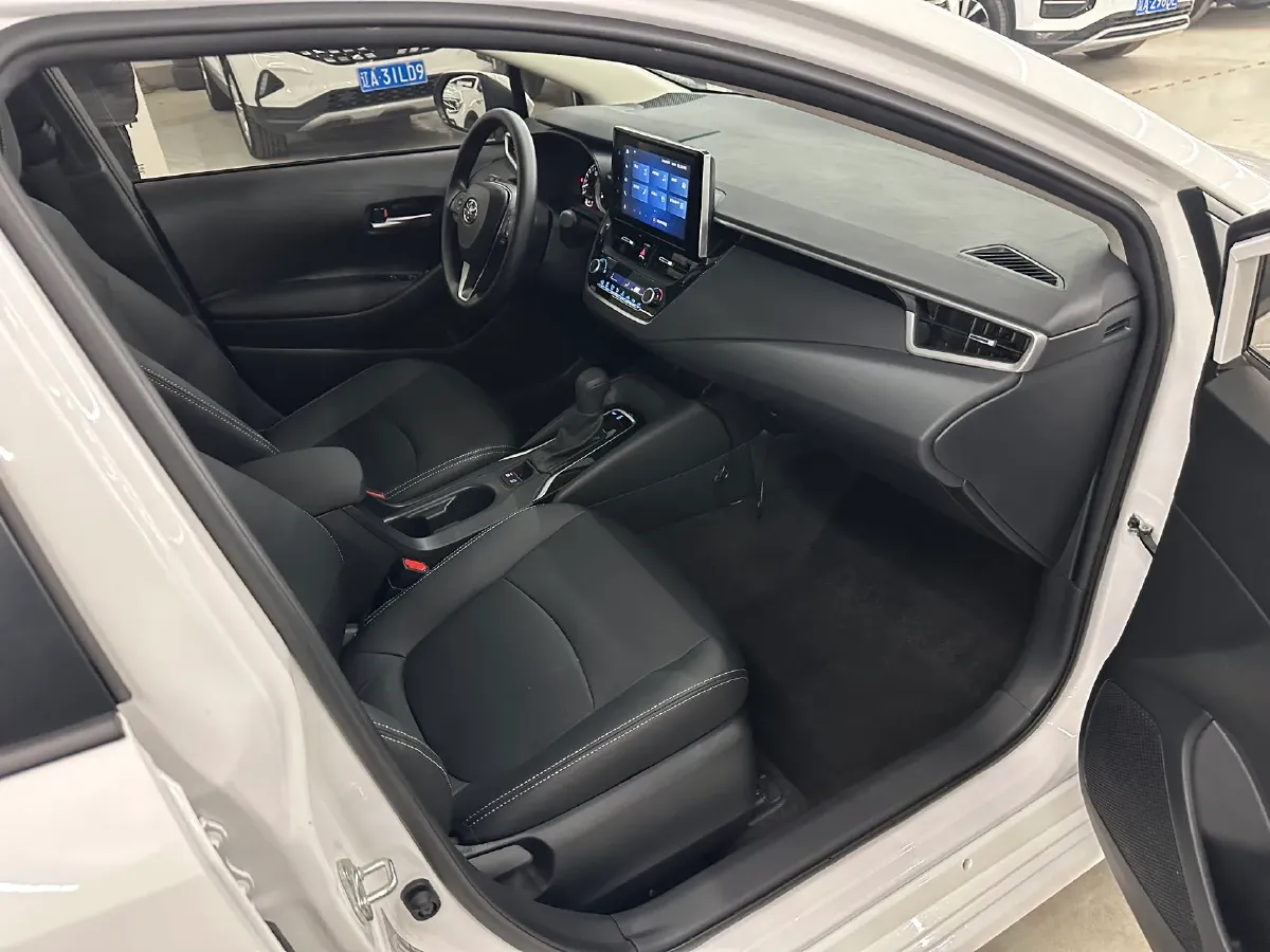 2021 Toyota Corolla 1.5L 121HP L3 CVT,autocango,china used car exporter,china ev exporter,chinese used car exporter,chinese used ev exporter