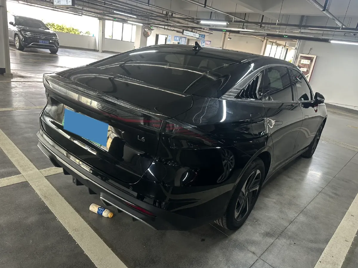 2024 Geely Galaxy L6 1.5T 163HP L4 3DHT PHEV,autocango,china used car exporter,china ev exporter,chinese used car exporter,chinese used ev exporter