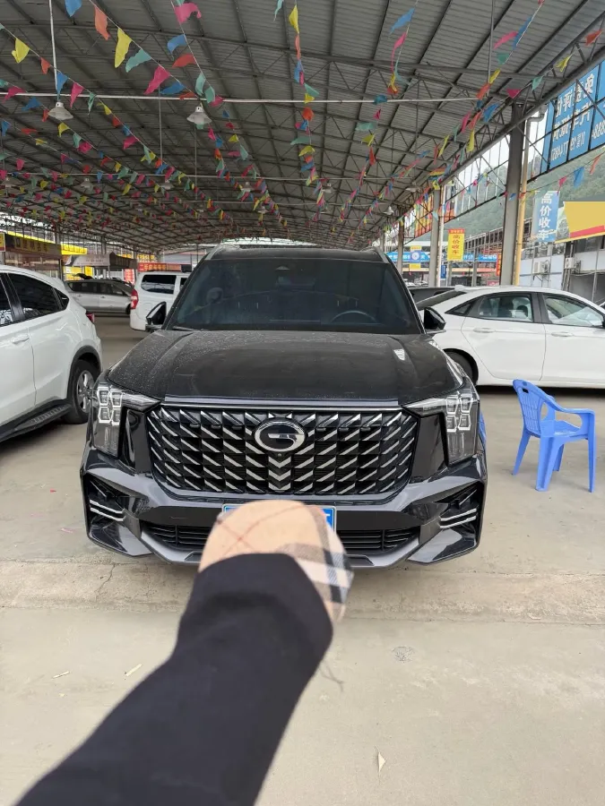 2022 GAC Trumpchi GS8 2.0T 252HP L4 8AT,autocango,china used car exporter,china ev exporter,chinese used car exporter,chinese used ev exporter