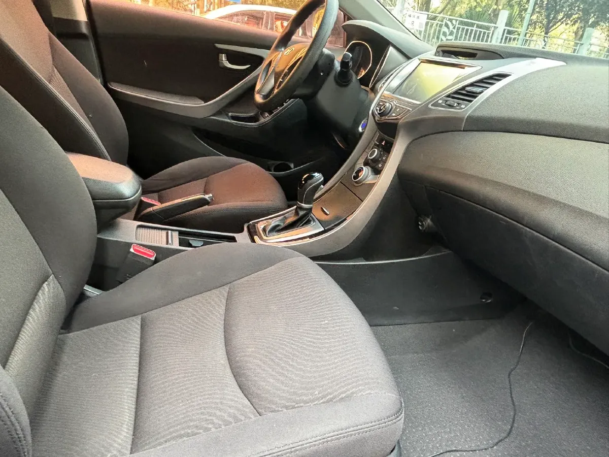 2016 Hyundai Elantra 1.6L 128HP L4 6AT,autocango,china used car exporter,china ev exporter,chinese used car exporter,chinese used ev exporter