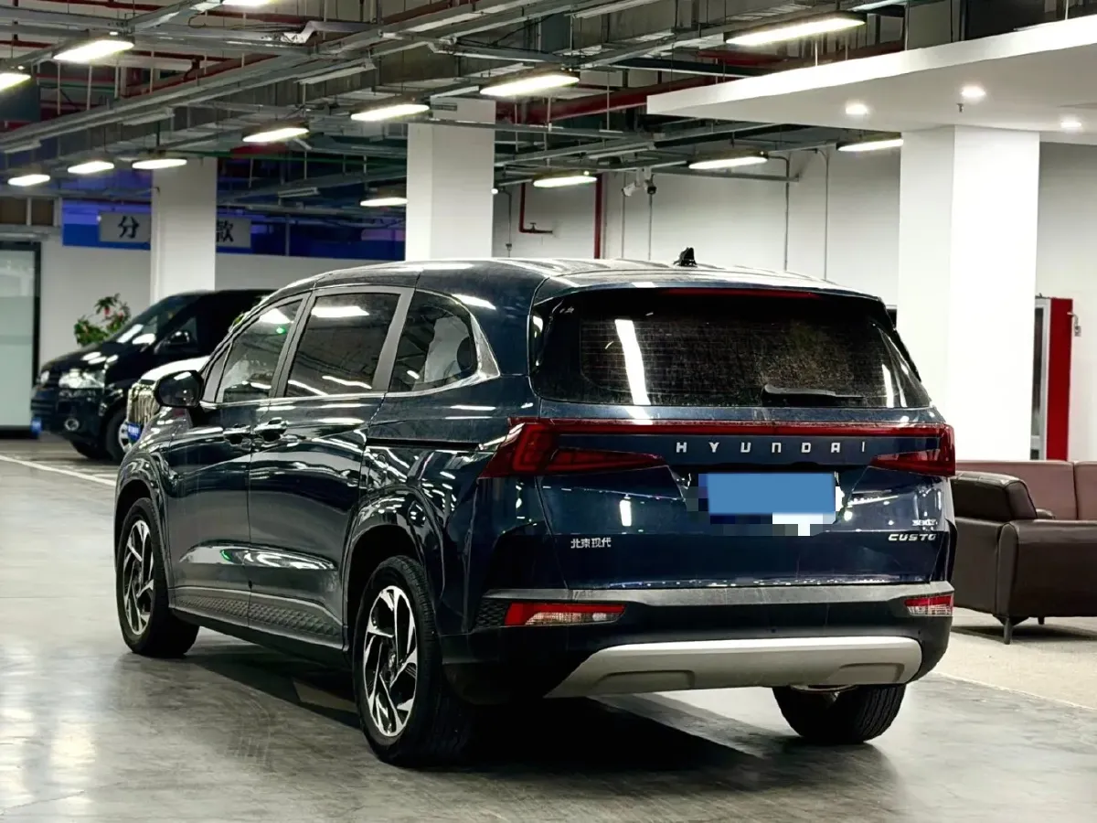 2021 Hyundai Custo 2.0T 236HP L4 8AT,autocango,china used car exporter,china ev exporter,chinese used car exporter,chinese used ev exporter