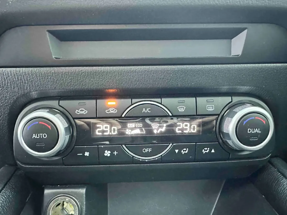 2022 Hyundai Tucson 2.0L 150HP L4 6AT Hybrid,autocango,china used car exporter,china ev exporter,chinese used car exporter,chinese used ev exporter