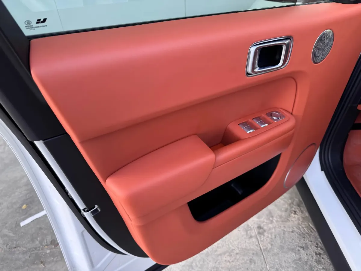 2023 Li L7 Range Extended 154HP REEV 40.9KWH,autocango,china used car exporter,china ev exporter,chinese used car exporter,chinese used ev exporter