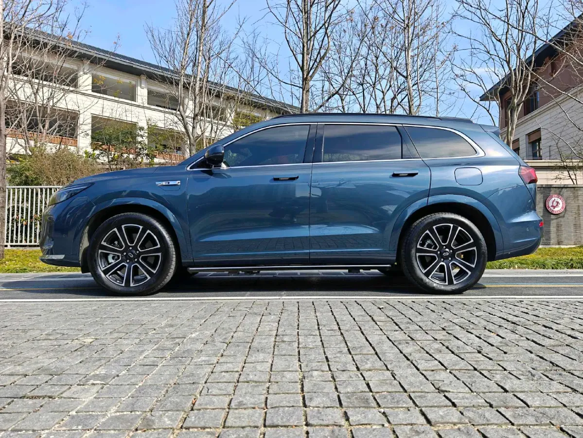 2024 AITO AITO M7 1.5T 152HP L4 REEV 42KWH,autocango,china used car exporter,china ev exporter,chinese used car exporter,chinese used ev exporter