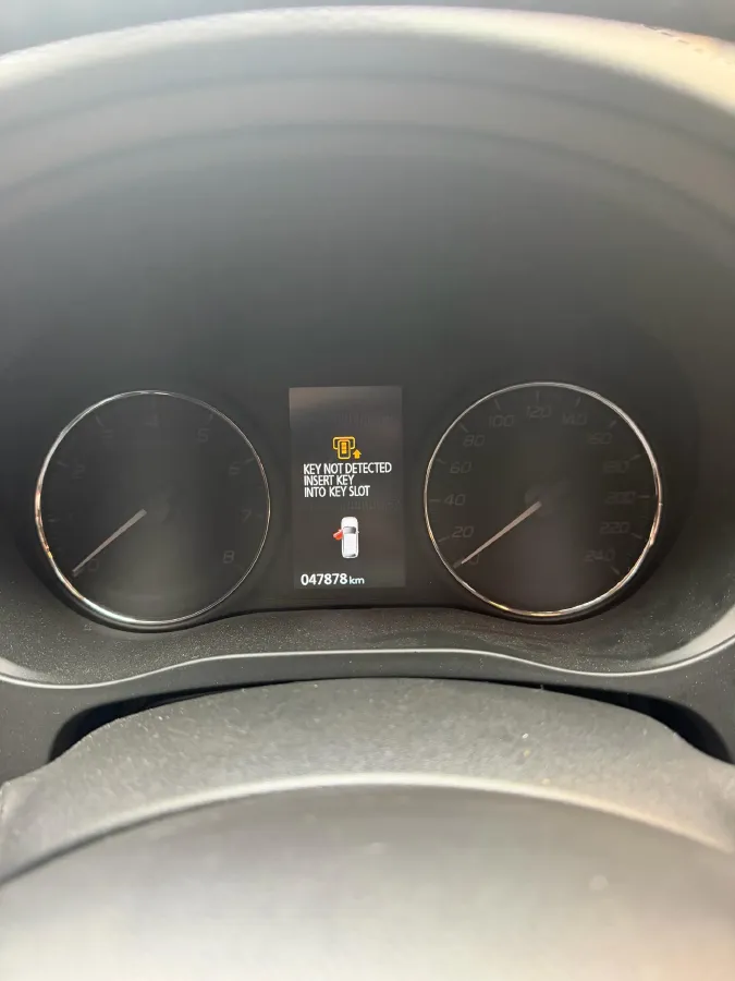 2020 Mitsubishi Outlander 2.4L 192HP L4 CVT,autocango,china used car exporter,china ev exporter,chinese used car exporter,chinese used ev exporter