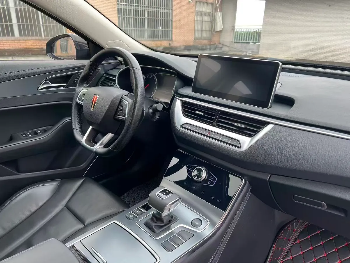 2022 HongQi H5 1.5T 169HP L4 7DCT,autocango,china used car exporter,china ev exporter,chinese used car exporter,chinese used ev exporter