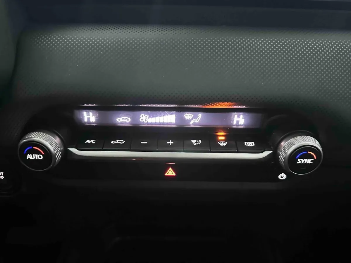 2023 Mazda CX-50 2.0L 155HP L4 6AT,autocango,china used car exporter,china ev exporter,chinese used car exporter,chinese used ev exporter