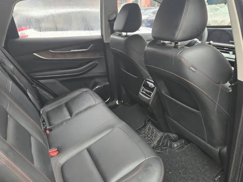 2020 Soueast DX7 1.5T 197HP L4 7DCT,autocango,china used car exporter,china ev exporter,chinese used car exporter,chinese used ev exporter