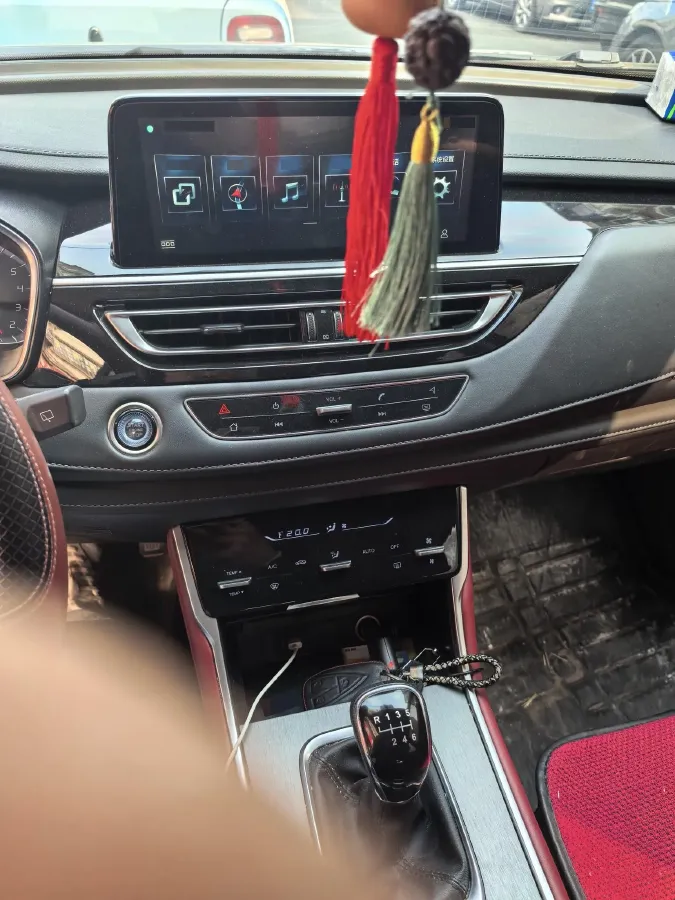 2022 ChangAn CS75 1.5T 180HP L4 6MT,autocango,china used car exporter,china ev exporter,chinese used car exporter,chinese used ev exporter