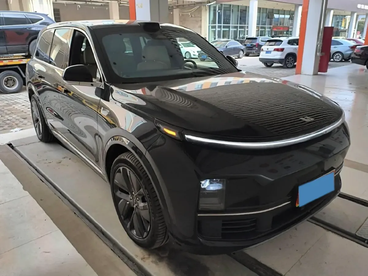 2024 Li L9 Range Extended 154HP REEV 52.3KWH,autocango,china used car exporter,china ev exporter,chinese used car exporter,chinese used ev exporter