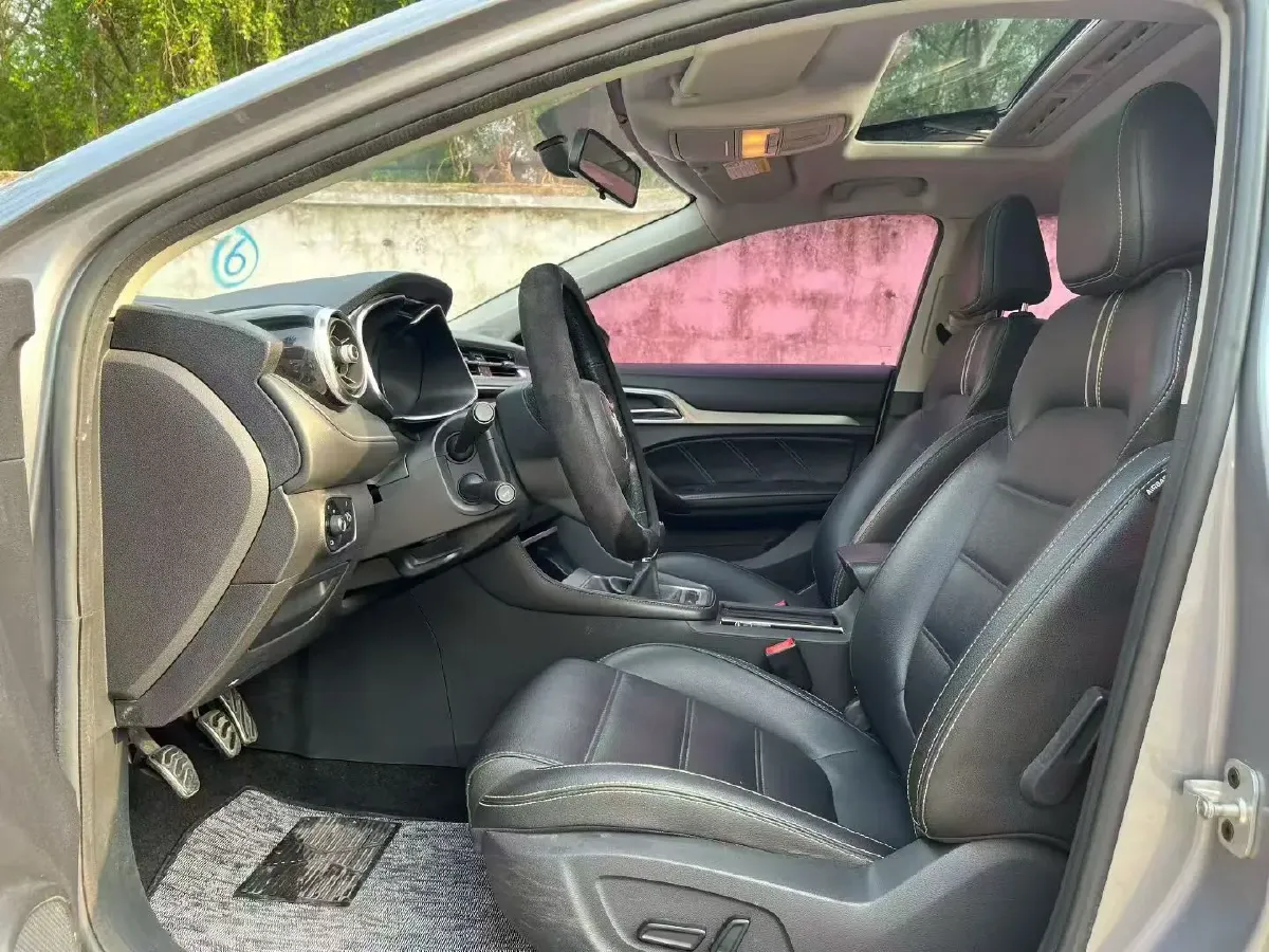 2017 MG MG6 1.5T 169HP L4 6MT,autocango,china used car exporter,china ev exporter,chinese used car exporter,chinese used ev exporter