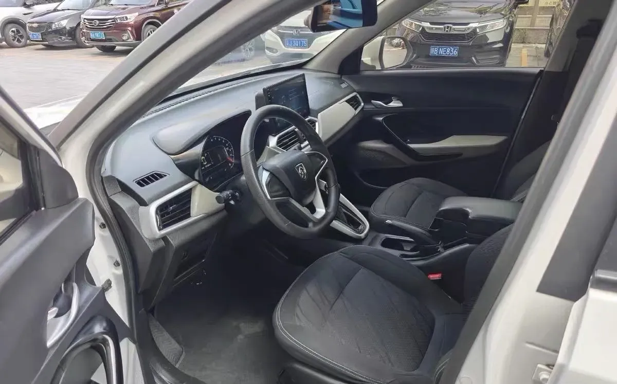 2019 BaoJun 510 1.5L 105HP L4 CVT,autocango,china used car exporter,china ev exporter,chinese used car exporter,chinese used ev exporter