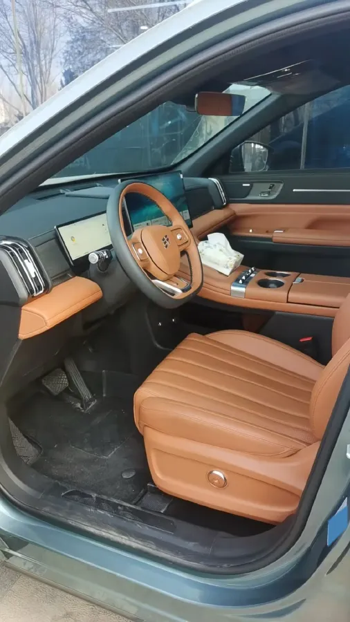 2025 Jetour X70 Plus 1.5T 156HP L4 CVT,autocango,china used car exporter,china ev exporter,chinese used car exporter,chinese used ev exporter