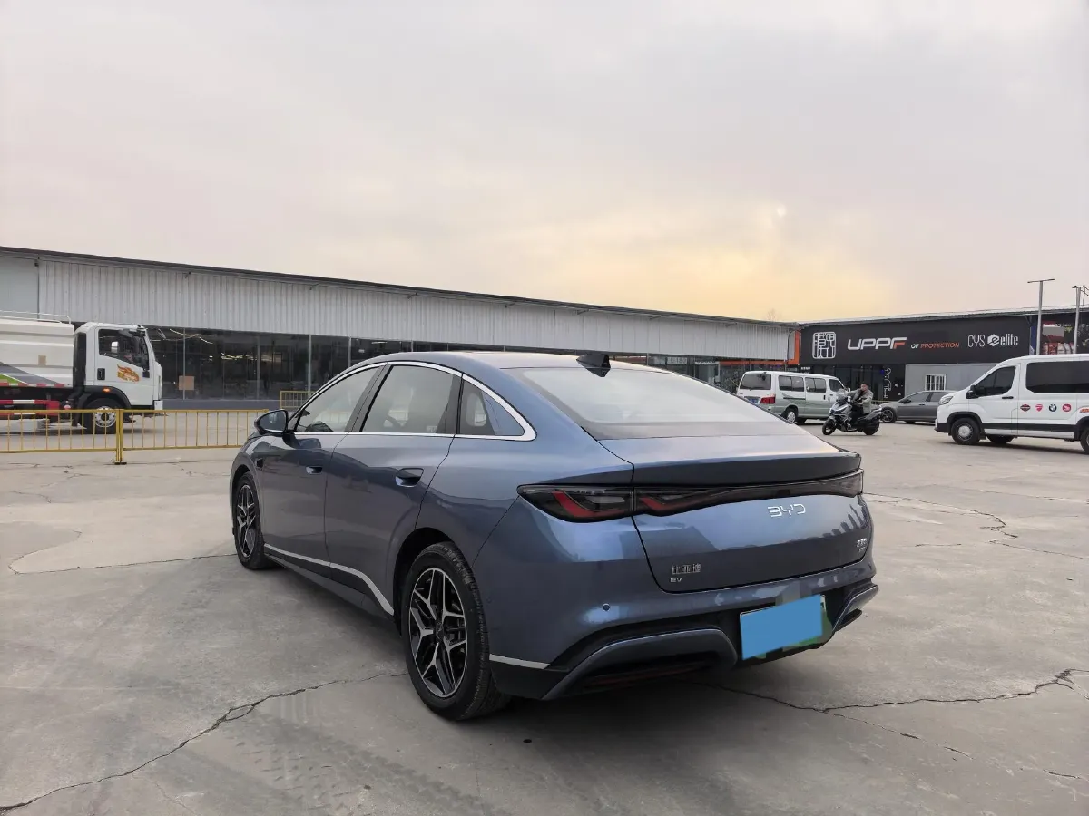 2025 BYD Seal06 BEV,autocango,china used car exporter,china ev exporter,chinese used car exporter,chinese used ev exporter