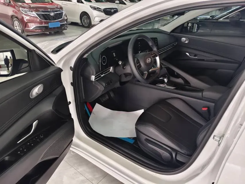 2023 Hyundai Elantra 1.5L 115HP L4 CVT,autocango,china used car exporter,china ev exporter,chinese used car exporter,chinese used ev exporter
