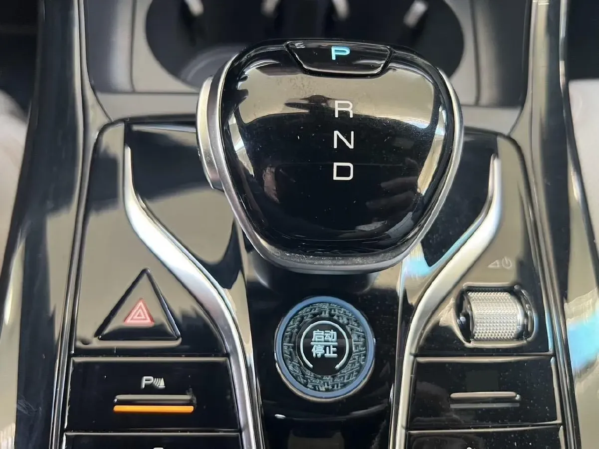 2024 BYD Qin Plus 1.5L 110HP L4 E-CVT PHEV 8.32KWH,autocango,china used car exporter,china ev exporter,chinese used car exporter,chinese used ev exporter