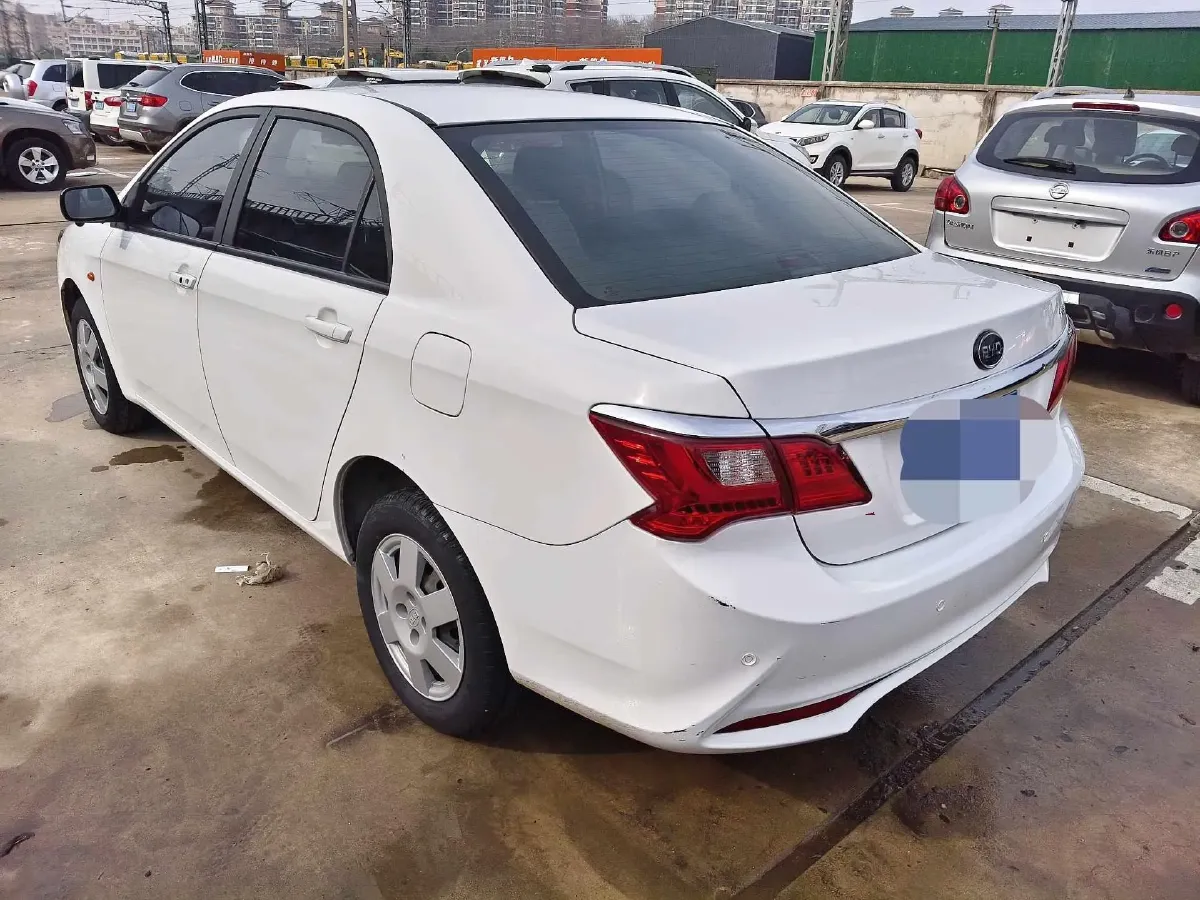 2020 BYD F3 1.5L 109HP L4 5MT,autocango,china used car exporter,china ev exporter,chinese used car exporter,chinese used ev exporter