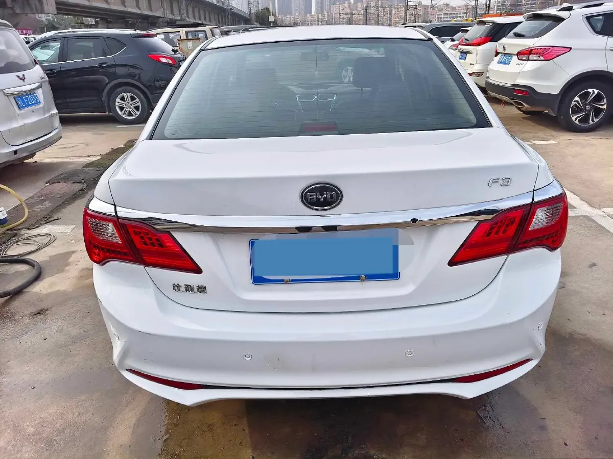 2020 BYD F3 1.5L 109HP L4 5MT,autocango,china used car exporter,china ev exporter,chinese used car exporter,chinese used ev exporter