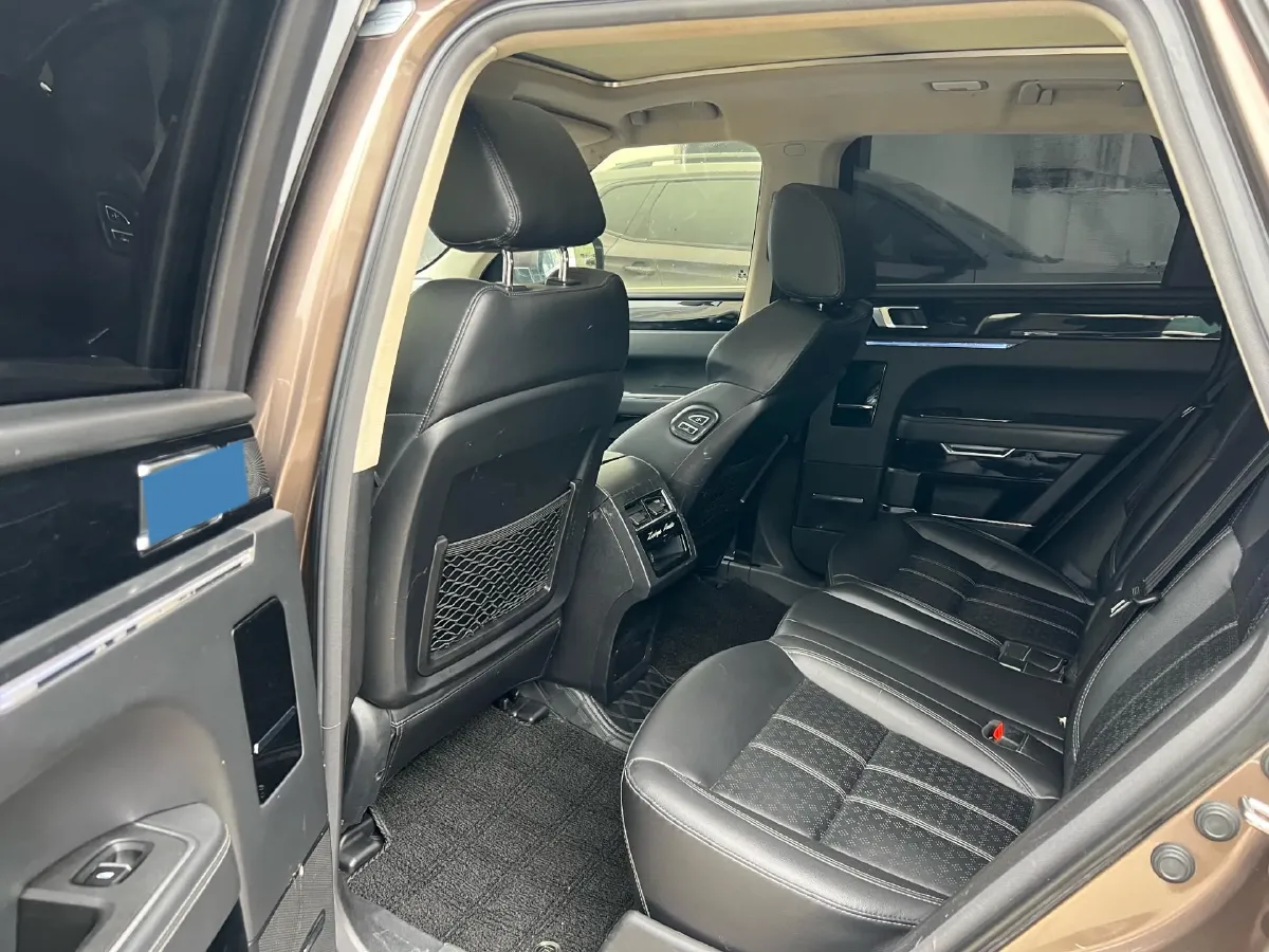 2017 Zotye T700 1.8T 177HP L4 6DCT,autocango,china used car exporter,china ev exporter,chinese used car exporter,chinese used ev exporter