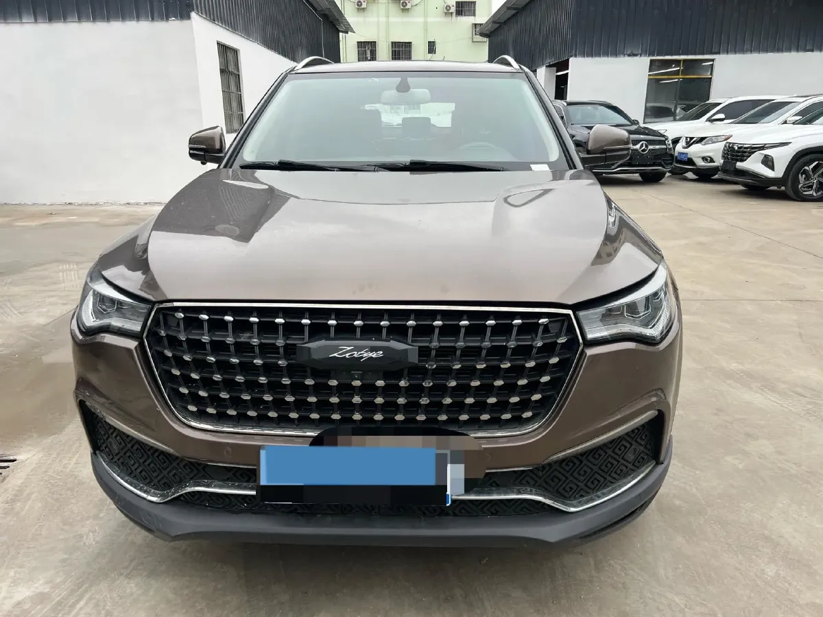 2017 Zotye T700 1.8T 177HP L4 6DCT,autocango,china used car exporter,china ev exporter,chinese used car exporter,chinese used ev exporter