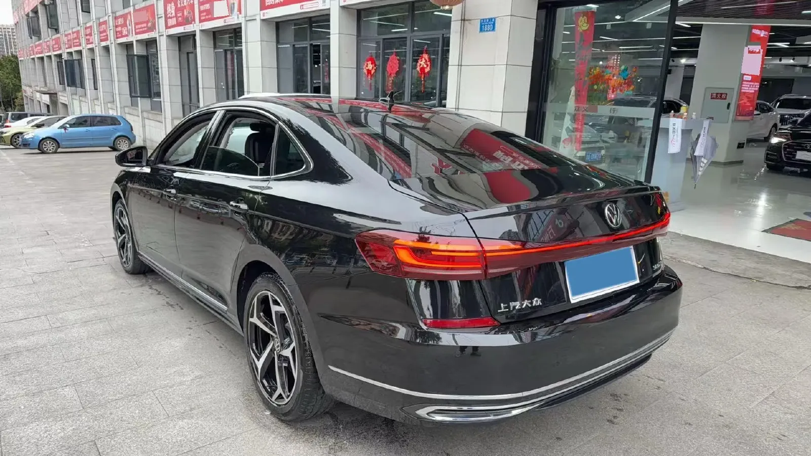 2024 Volkswagen Passat 2.0T 220HP L4 7DCT,autocango,china used car exporter,china ev exporter,chinese used car exporter,chinese used ev exporter